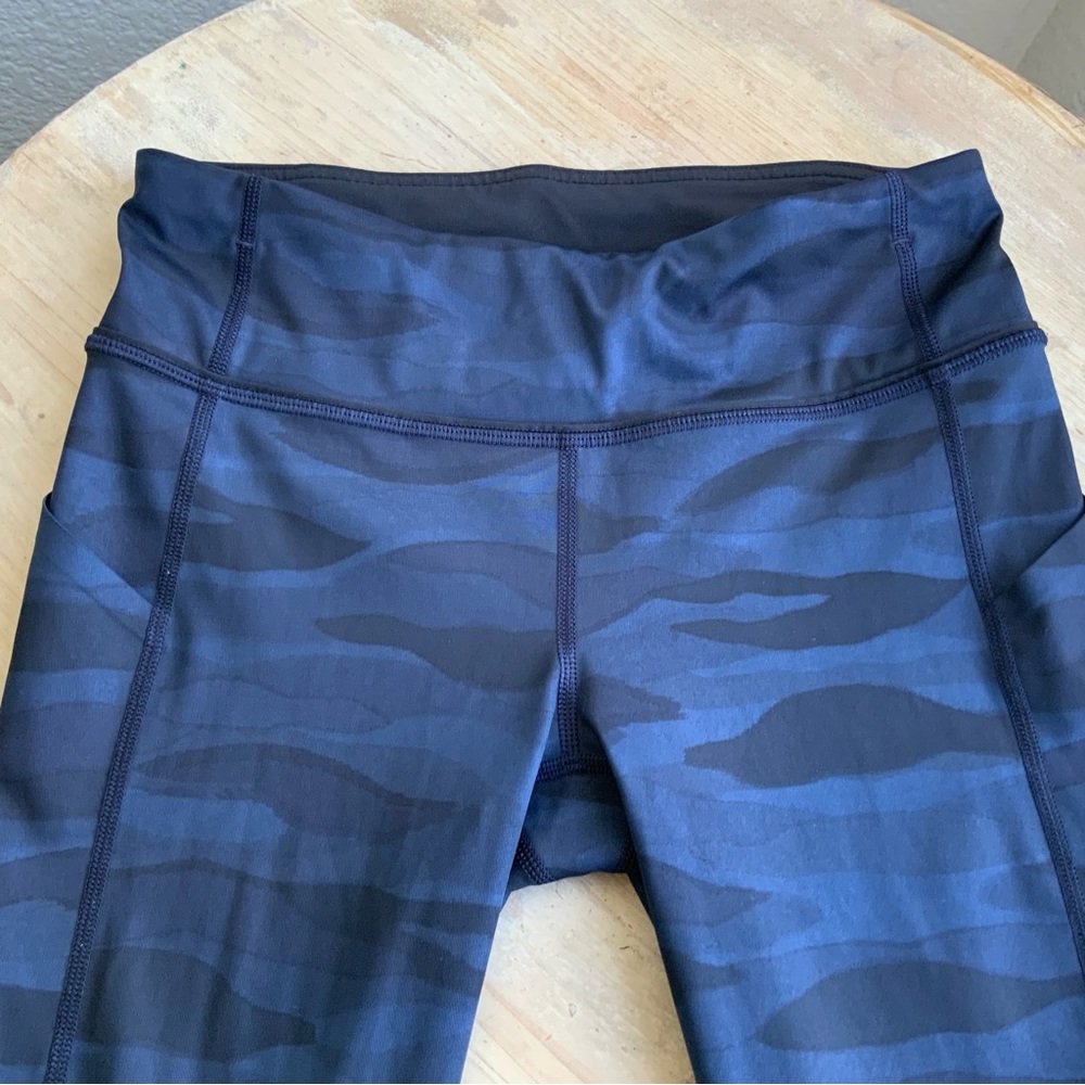 Lululemon Camo Leggings, Sz S